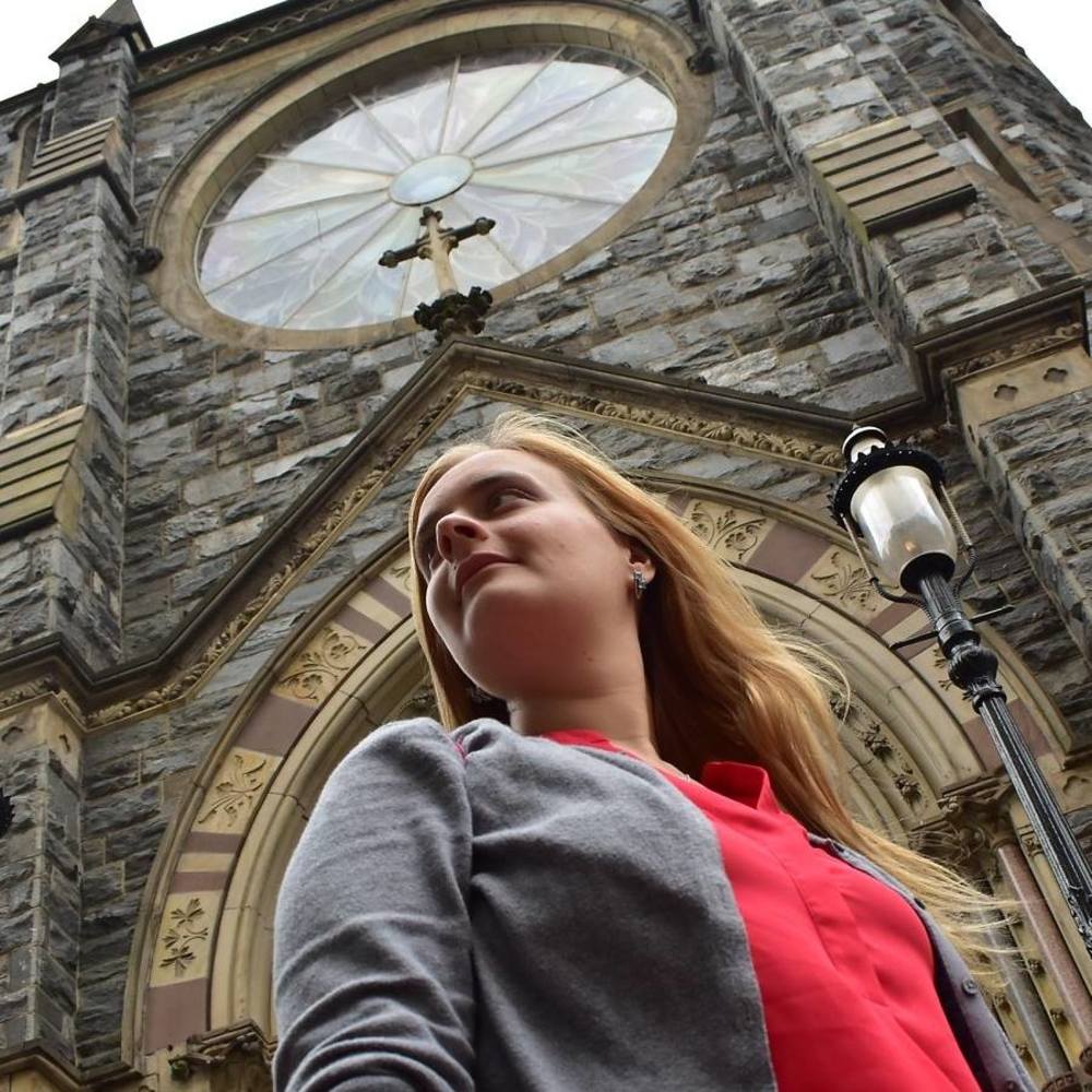 Meet your Posher, Anna